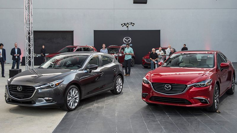 Giá xe Mazda 3, Mazda 6 2017 giảm mạnh để hút khách - Ảnh 1