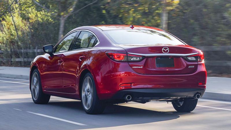 So sánh Mazda 6 và Toyota Altis 2018 - Ảnh 7
