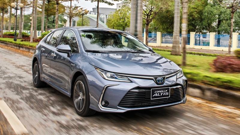Toyota Corolla Altis 2021 cũ thông số bảng giá xe trả góp