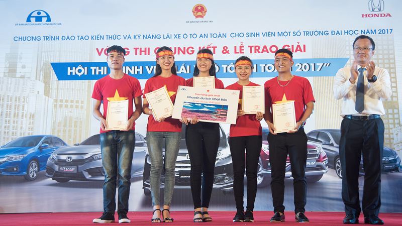 Honda Việt Nam tổ chức thành công hội thi LXAT cho sinh viên năm 2017 - Ảnh 3