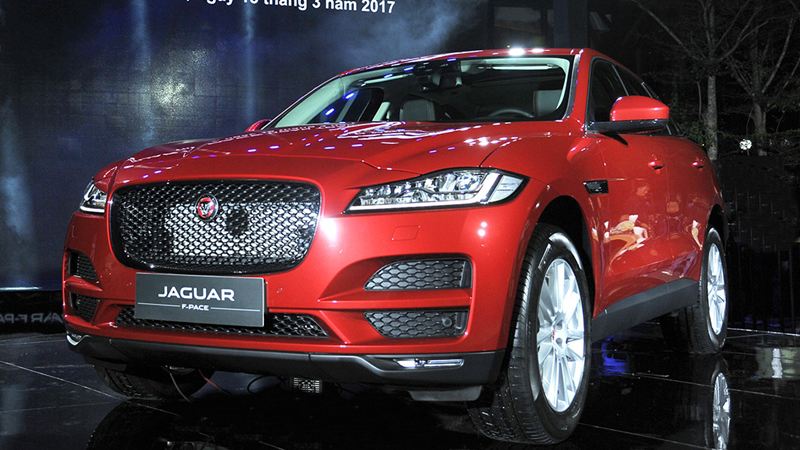 Jaguar F-Pace 2017 bán ra tại Việt Nam, giá từ 3,6 tỷ đồng