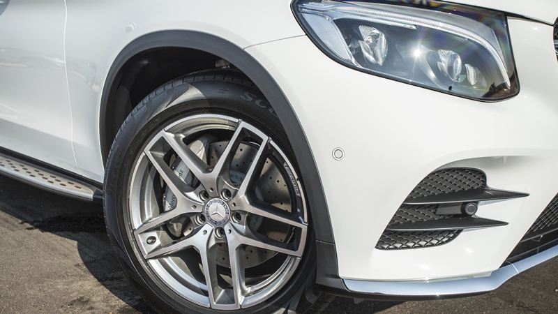 Hình ảnh chi tiết Mercedes GLC 300 AMG 2016 có giá 1,919 tỷ đồng - Ảnh 6