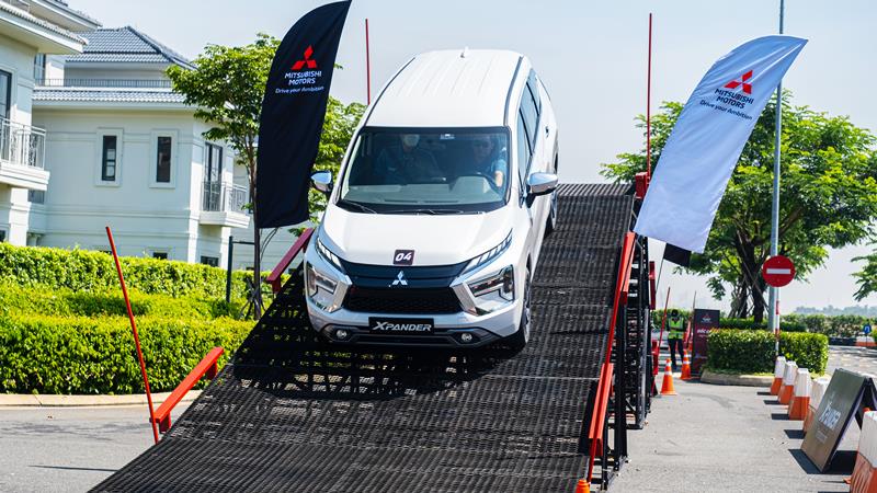 Giá bán xe Mitsubishi Xpander 2022 mới nâng cấp từ 555 triệu đồng - Ảnh 12