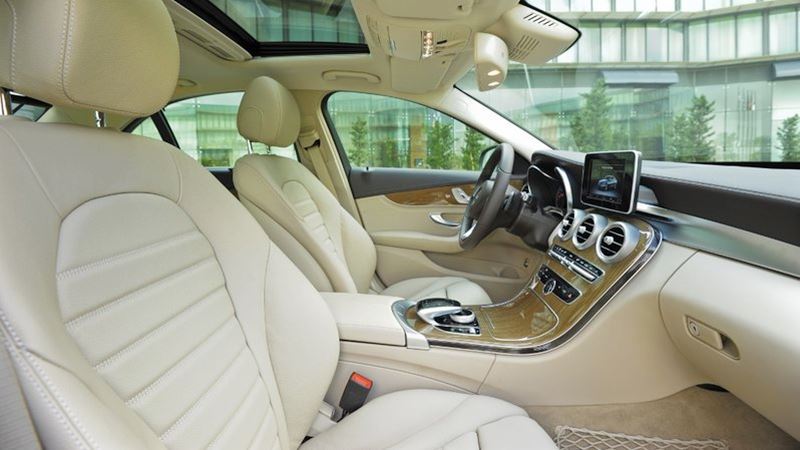 MercedesBenz C250 Exclusive 2016 lăn bánh hơn 13000 km được định giá 143  tỷ đồng