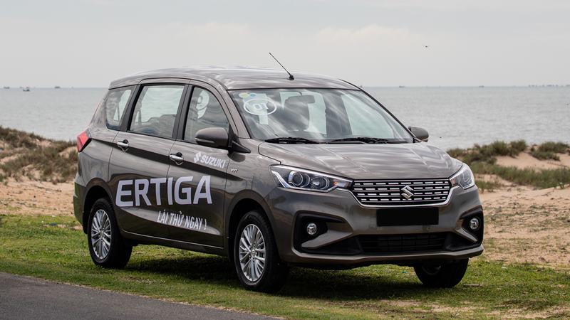 Có nên mua xe Suzuki Ertiga 2019 - đi 7 người có rộng rãi không? - Ảnh 1