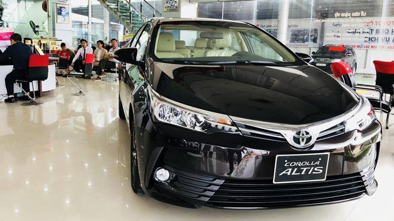 Giá xe Toyota Altis 2018 tại Việt Nam - 1.8E MT, 1.8E CVT, 1.8G CVT và 2.0V - Ảnh 2