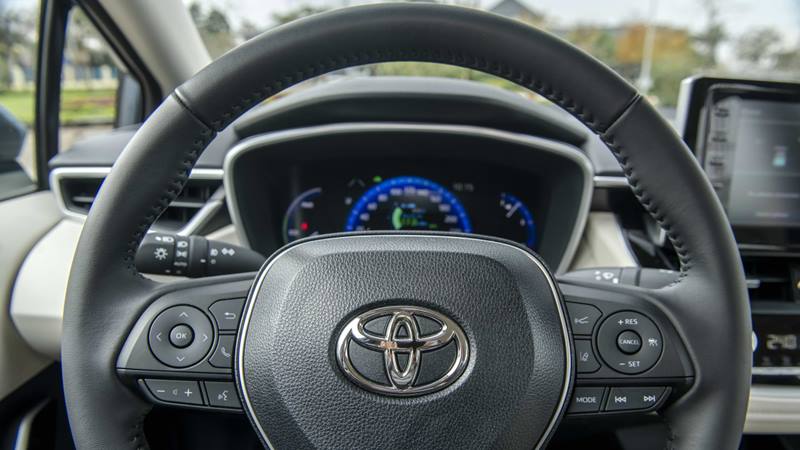 Thông số kỹ thuật và trang bị xe Toyota Corolla Altis 2022 - Ảnh 6