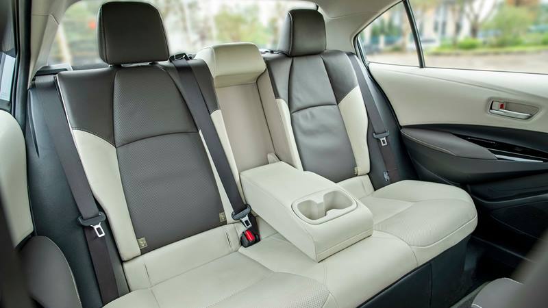 Thông số kỹ thuật và trang bị xe Toyota Corolla Altis 2022 - Ảnh 9