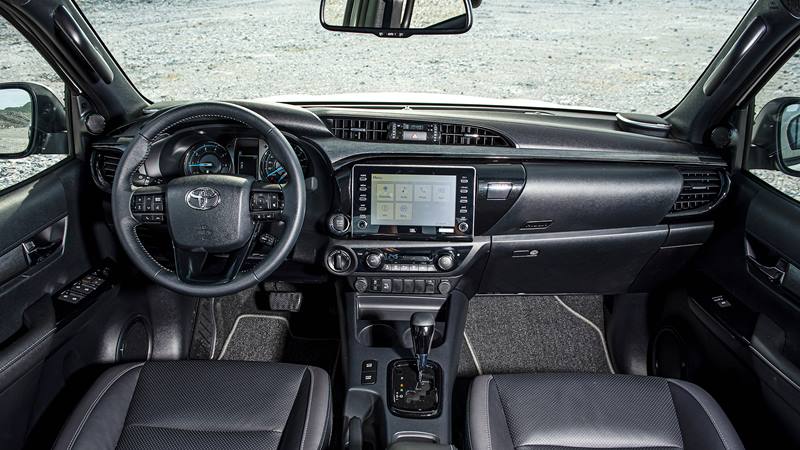 Giá bán xe Toyota Hilux 2020 mới tại Việt Nam từ 628 triệu đồng - Ảnh 4