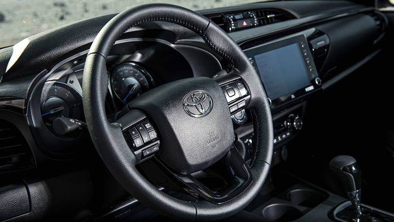 Giá bán xe Toyota Hilux 2020 mới tại Việt Nam từ 628 triệu đồng - Ảnh 5