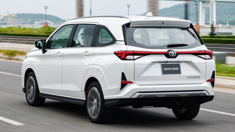 So sánh trang bị các phiên bản xe Toyota Veloz Cross 2023 - Ảnh 3