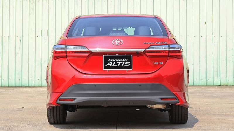 Thông số kỹ thuật và trang bị xe Toyota Corolla Altis 2020 mới nâng cấp - Ảnh 3