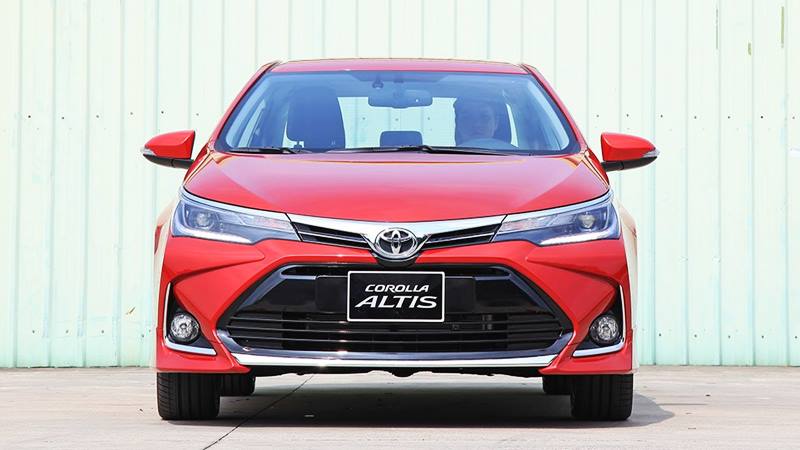 Thông số kỹ thuật và trang bị xe Toyota Corolla Altis 2020 mới nâng cấp - Ảnh 2